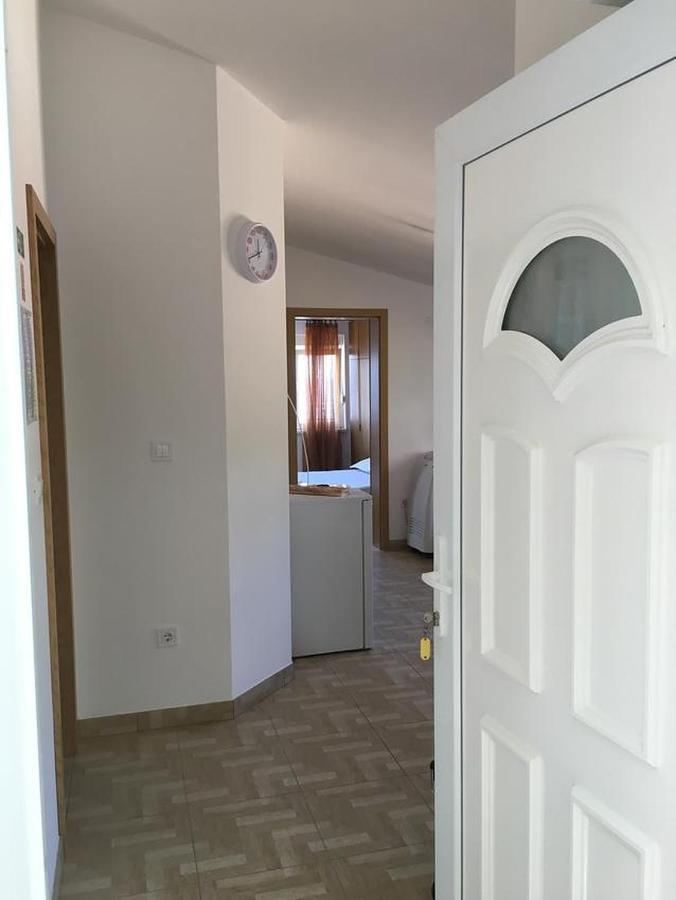 Adriatic Beach Suites Omiš Exterior foto